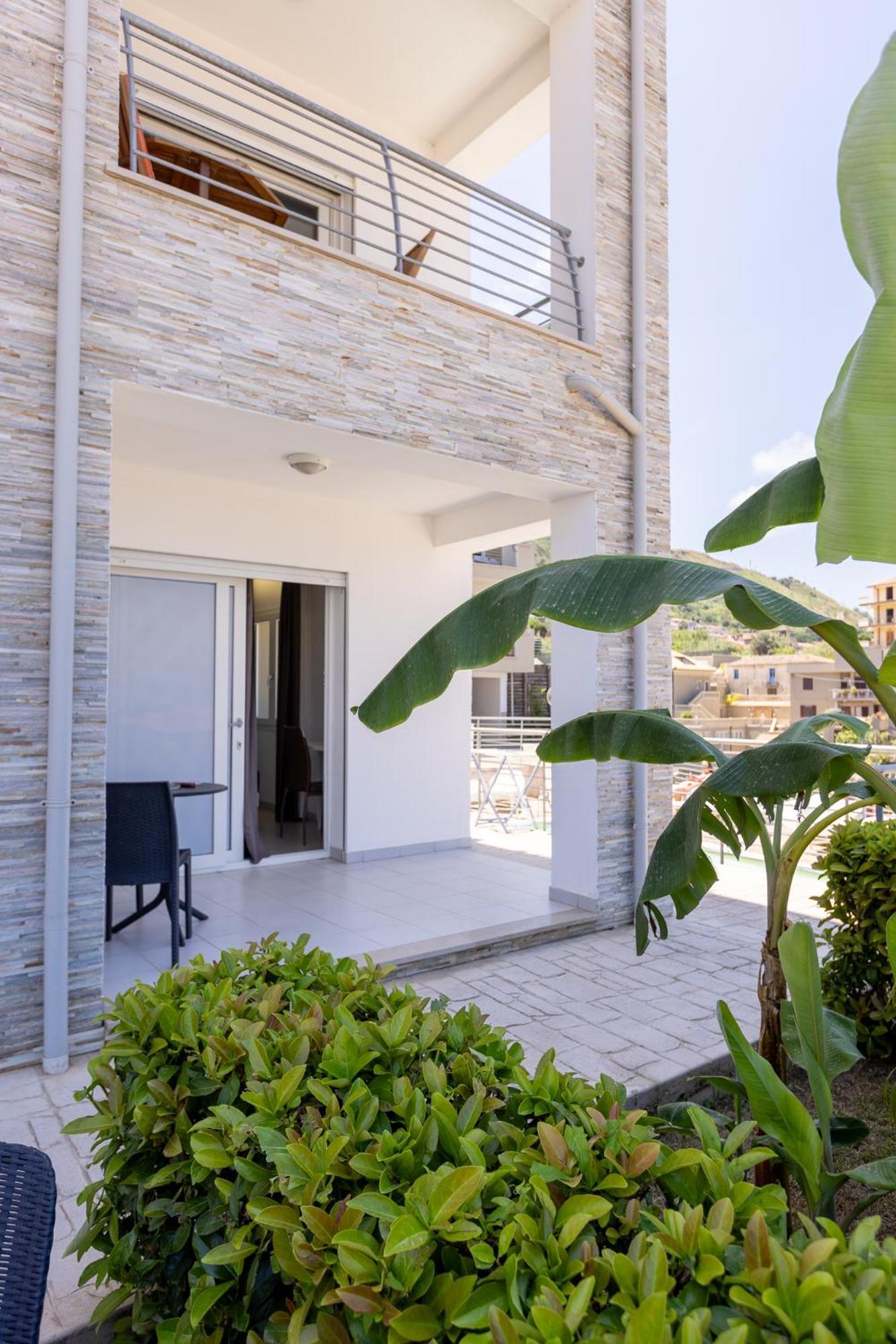 Residenza Kalios Bed & Breakfast Tropea Exterior photo
